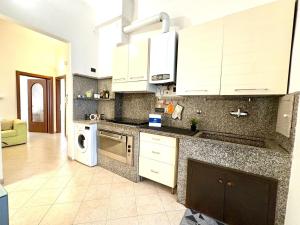 Luci a due passi dal mare by Holiday World