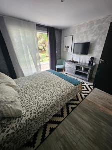 B&B / Chambres d'hotes La Pinede D'Estarac : photos des chambres