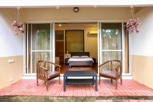 Shoonya Farm Retreat