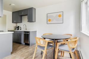 Blueground North Queen Anne wd nr Discovery Park SEA-873