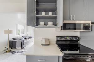 Blueground North Queen Anne wd nr Discovery Park SEA-873