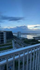 Shore Residences Haru Cozy pad Near Mall of Asia and Airport