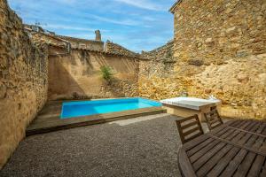 Maisons de vacances Magnifique maison climatisee en pierre : photos des chambres