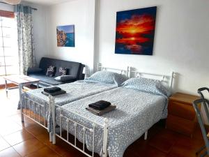 Garden City heated pool, near beach, Costa Adeje