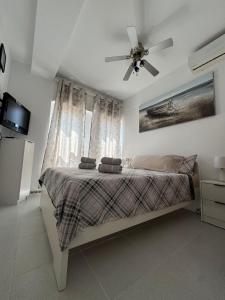 Beachfront apartment in La Mata