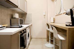 Best House Cleo Pasalimani Piraeus