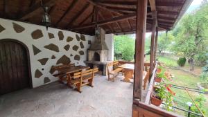 Вила ХВОЙНА