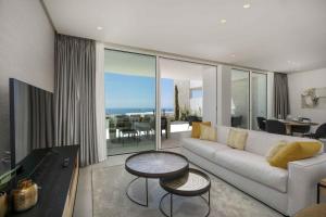 3060 Apartment with extraordinary sea views in Pal
