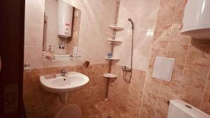 Sunny Day 6 Studio 11