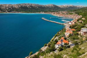 Apartment Igor with Terrace and Sea View