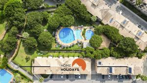 #269 T2 Bicos Flat R by Home Holidays