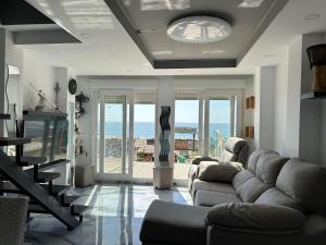 Carihuela Playa 5 Holidays - Torremolinos