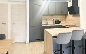 Amazing Apartment In Zaton 