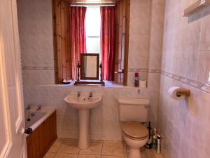 Laundry Cottage