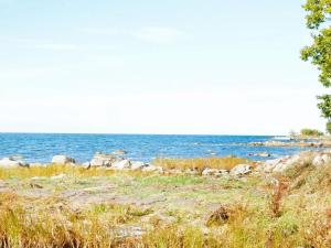 6 person holiday home in KÖPINGSVIK