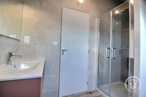 Maisons de vacances Le paradis perdu : photos des chambres