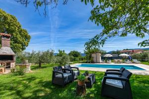 Villa Noela, a cozy villa surrounded by nature near the sea