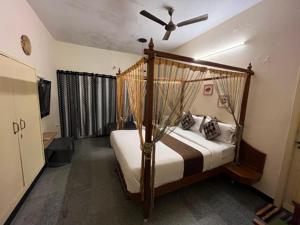 Kallal Resorts