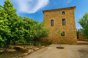 Mantineia Stone Villa-An Ethereal Getaway