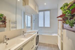 Apartment 2 bedrooms Center of Paris