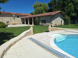Maisons de vacances Gites Les Grandes Ecures : photos des chambres
