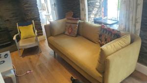 5 Glanrhaiadr Llangrannog