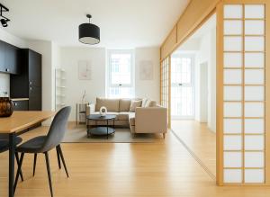 2 Bed Flat with Balcony in Dalston