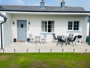 Comfortable Home in Quiet Coastal Community