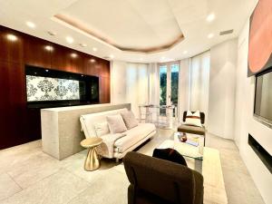 Hyde Park Central South Kensington L