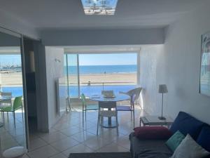 Première ligne mer Appartement t2 cabine pour 4 personnes N123