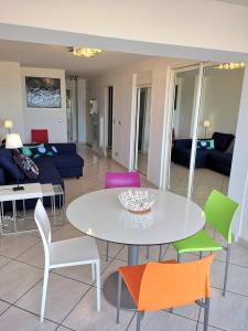 Appartements Premiere ligne mer Appartement t2 cabine pour 4 personnes N123 : photos des chambres