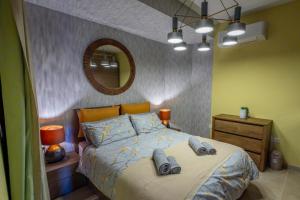 Bugibba - Central Luxury Seafront, only for family