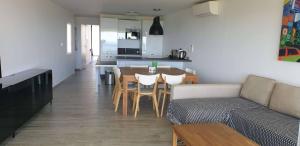 Première ligne au Couchant Appartement t3 pour 6 personnes N112