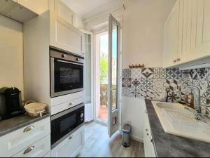 Appartements Carolina, T3 centre historique de Bandol : photos des chambres