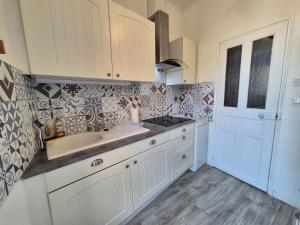 Appartements Carolina, T3 centre historique de Bandol : Appartement 2 Chambres