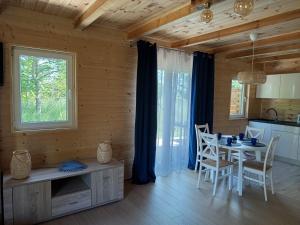 La Cabane Family