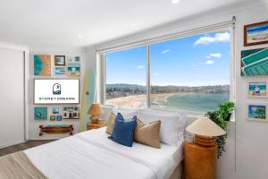 OMG Penthouse Beach Views by Sydney Dreams