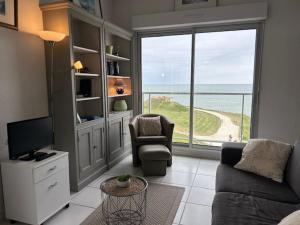 Appartement à Royan, vue mer, proche plage du Chay - FR-1-494-75