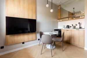 Stogi Superior Apartments by BookingHost