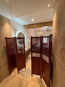 Maisons d'hotes Suite Luxe Balneo : photos des chambres