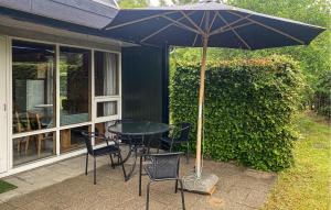 1 Bedroom Nice Home In Fårvang