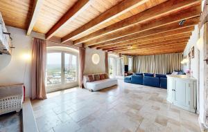 Beautiful Home In Ossages