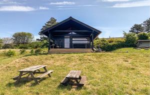 Stunning Home In Knebel With Wifi