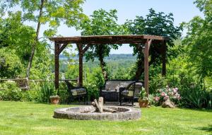 2 Bedroom Amazing Home In Draz