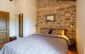 Beautiful Home In Prhati