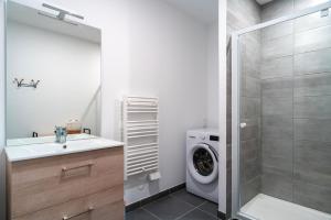 Au C103 - La Vie est Belle