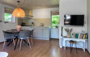 Pet-Friendly Home In Scherpe Nisse