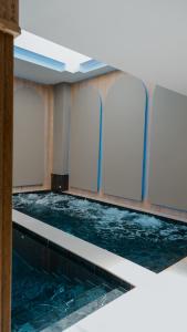 Grand VM Conference & SPA