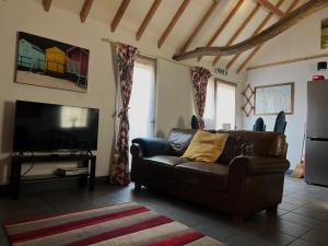 Seafret Barn sleeps two, North Norfolk