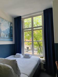 Small Double Room with Canal View room in Ginn Inn